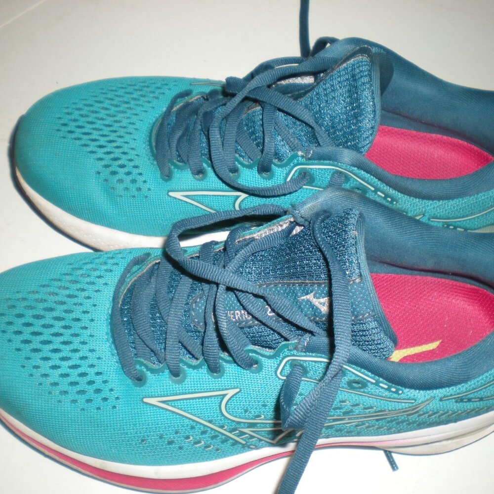 Mizuno Wave Rider 25 Women's Shoe Size 6.5